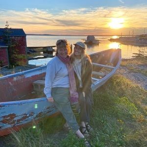 Meet your Posher, Laurie